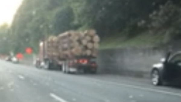 பணத்தை ஒப்படைக்க பணத்தை ஒப்படைக்க