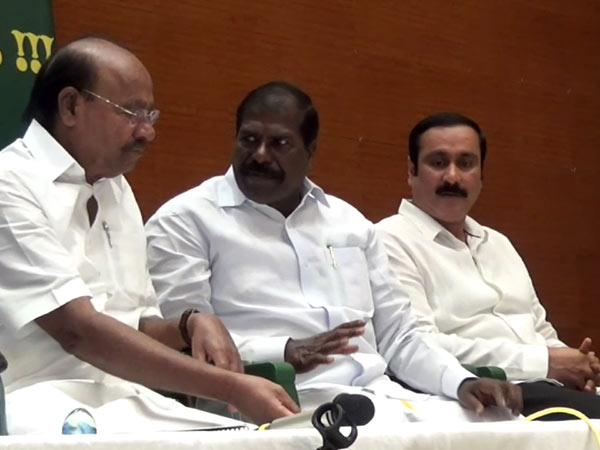 மூத்த தலைவர்கள் 