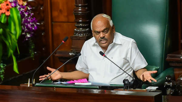 சபாநாயகர் தீர்மானம் 