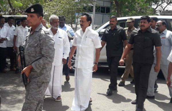 எப்படி செய்வார் எப்படி செய்வார்