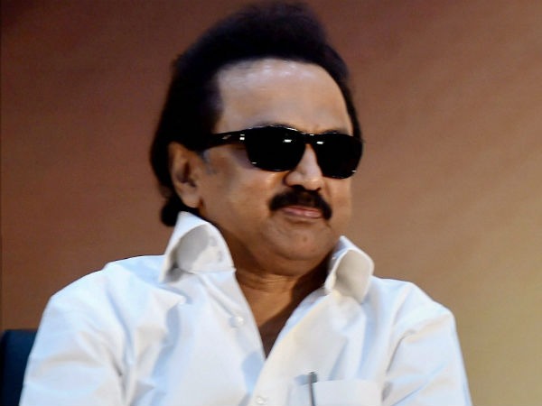 MK Stalin Tweet: I extend my heartfelt congratulations to #ISRO and all those who are associated with Chandrayaan2 MK Stalin Tweet: I extend my heartfelt congratulations to #ISRO and all those who are associated with Chandrayaan2