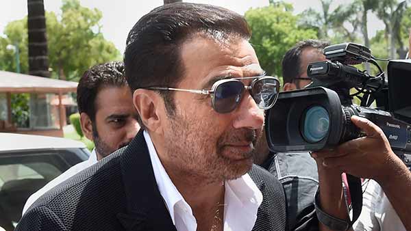 எழுத்தாளர் 