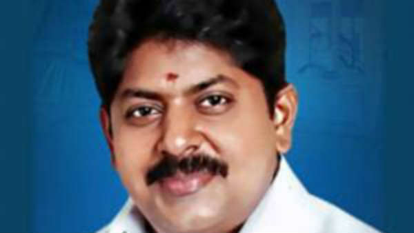 250 வருஷமா ஓடிட்டிருந்த கடிகாரம்ய்யா! 