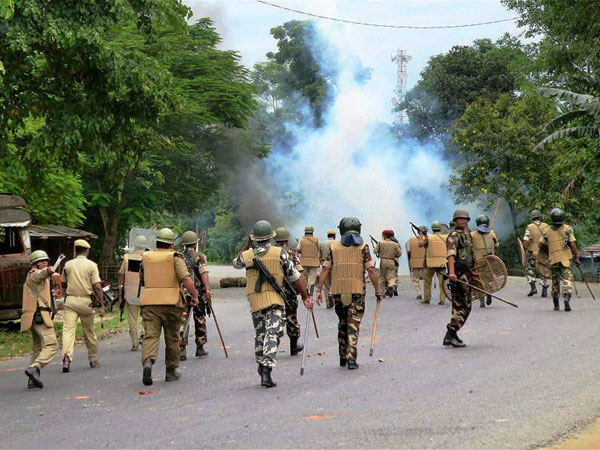 எப்படி உள்துறை 