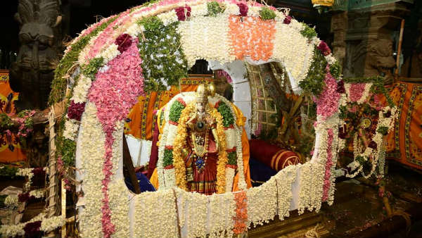 அழகர் கோவில் ஆடித்தேரோட்டம்