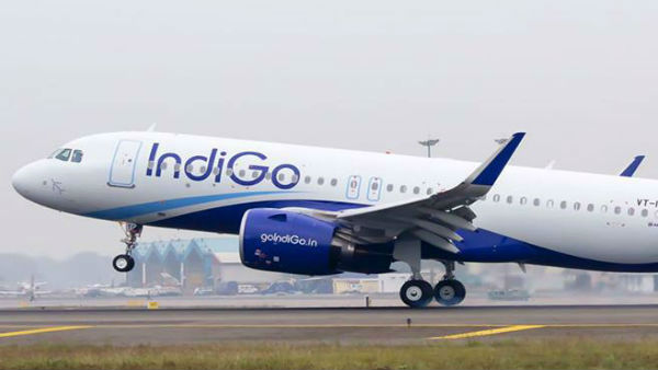 Indigo Pilot Aborts delhi flight after technical error, Nitin Gadkari Among Passengers onboard the flight Indigo Pilot Aborts delhi flight after technical error, Nitin Gadkari Among Passengers onboard the flight