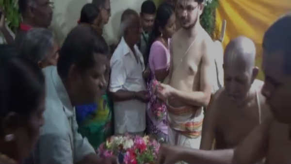 அத்தி மரம் 