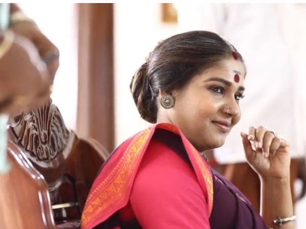 சப் கலெக்டர் குடும்பம் 