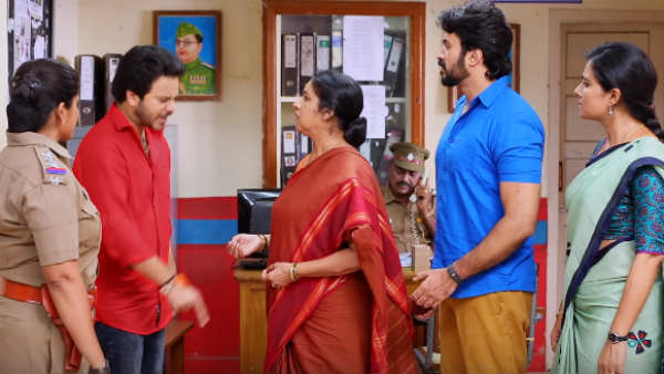 படிப்பு காவ்யா 