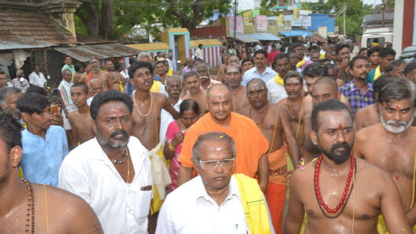 Sri Dayananda puri swamiji hampi invites Devangar Manadu in Coimbatore