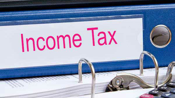 யார் வெளியிட்டது? 