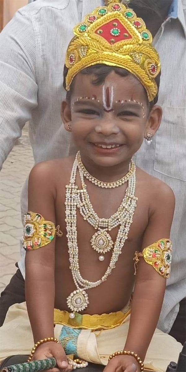 கண்ணன் பிறந்தான்