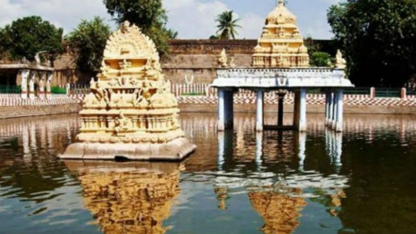 தெப்பக்குளம் மகிமை