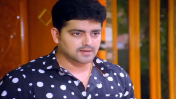 சவுந்தர்யா ஆகாஷ் 