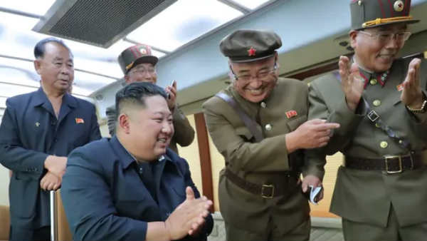 போட்டோ வெளியீடு 