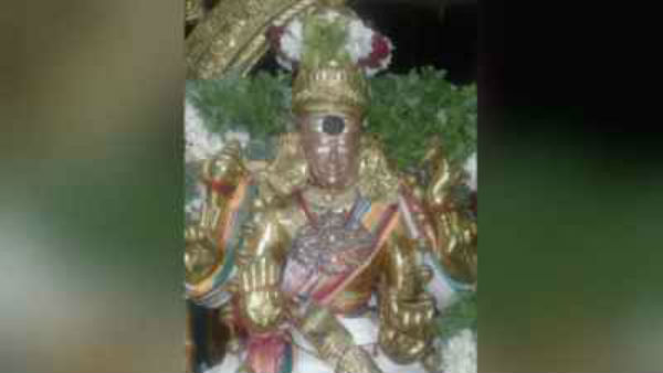 புட்டுத்தோப்பில் திருவிழா