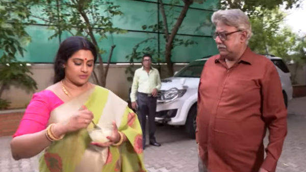 அருகில் செழியன் 