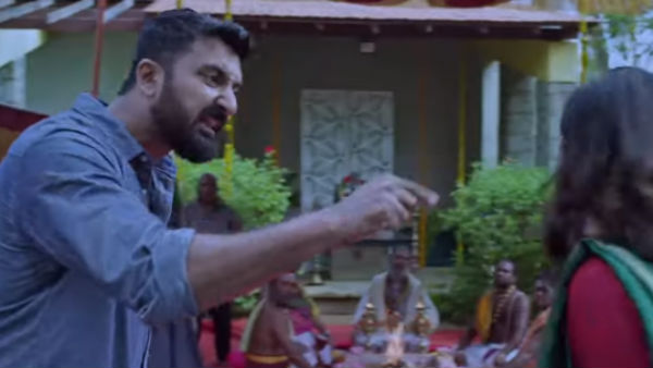 மர்மம் கேரோலின் 