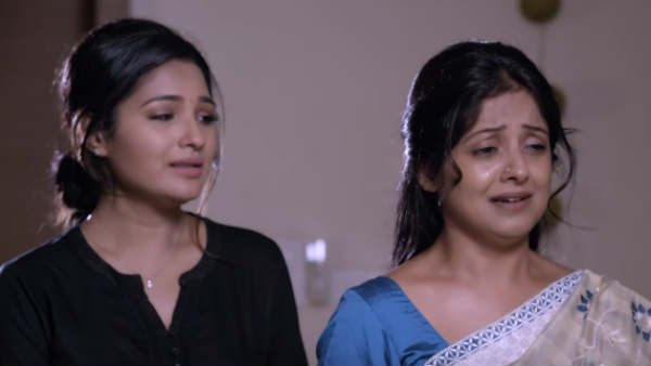 அம்மா கேரோலின் 