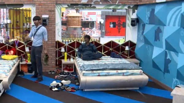 ஷெரீனிடம் சொடக்கு 