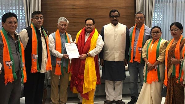 கட்சியையே காணோமே 