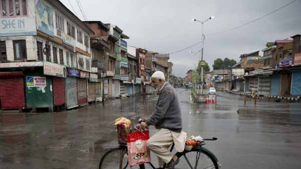 தனிச் சட்டம் தனிச் சட்டம்