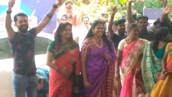 ஆதவன் இடையில் 