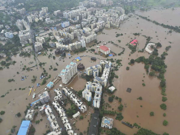 மக்கள் வெளியேற்றம் 