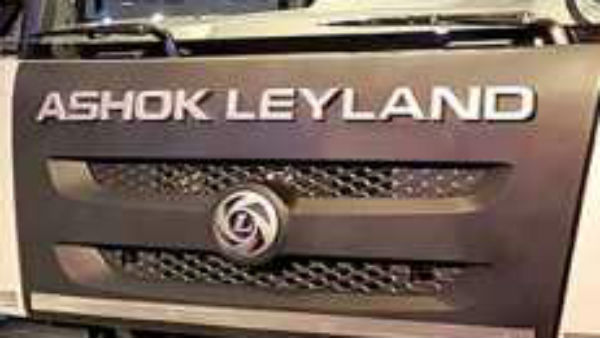 ஒப்பந்த தொழிலாளர்கள் 