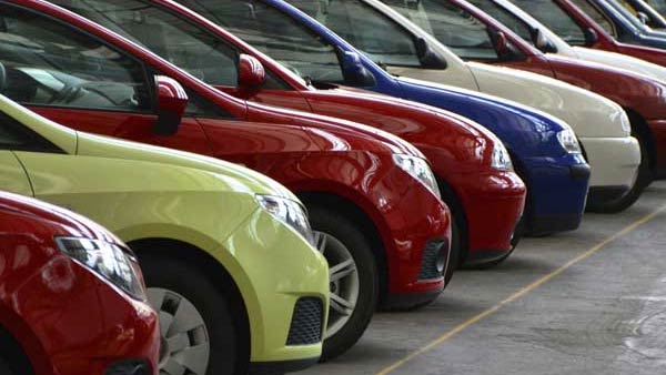 கார்கள், மடிக்கணினிகள் 