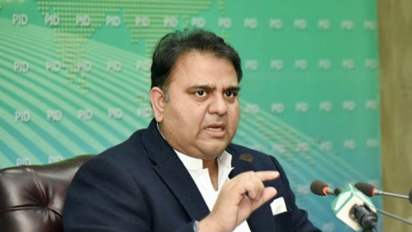 விரக்தியில் அமைச்சர் விரக்தியில் அமைச்சர்