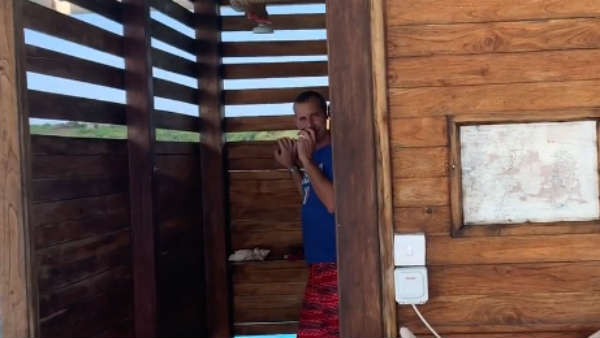 சிரிக்க வைத்த தருணம் 