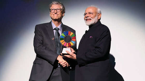 Narendra Modi receives international award for Swachh Bharat Narendra Modi receives international award for Swachh Bharat