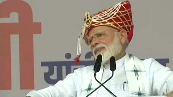 குப்பை போல பேசுகிறார்கள் 