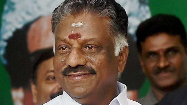 கொண்டாடப்படும் நடிகர் 