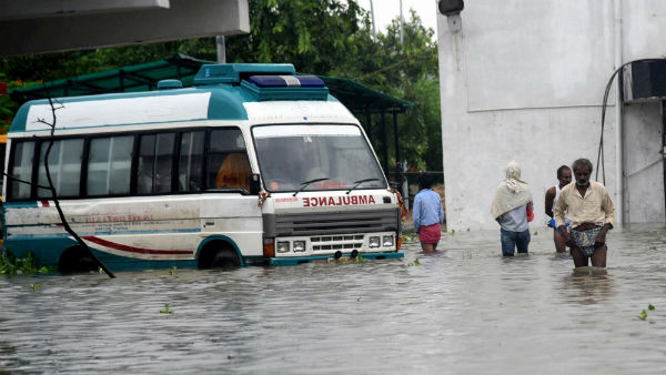 பாட்னாவில் கனமழை 