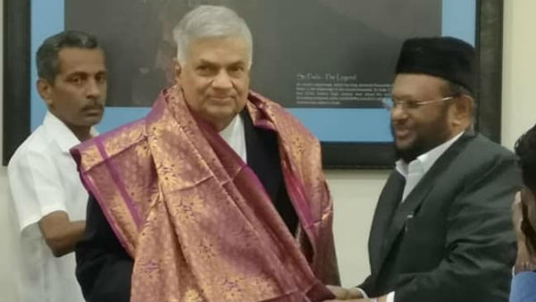 தமிழர் பிரச்சனைக்கு தீர்வு 