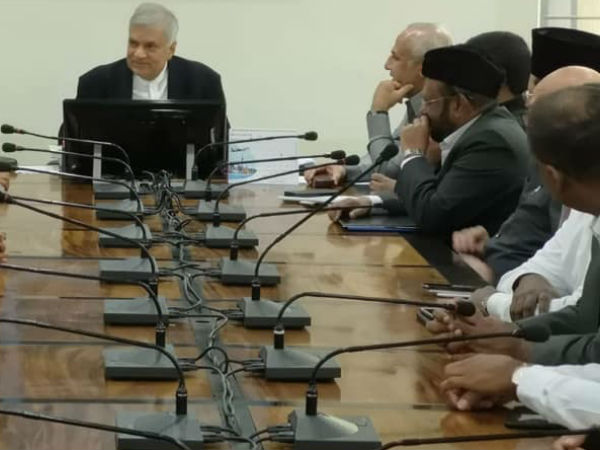 புர்காவுக்கு தடை 