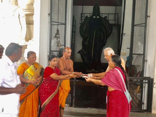 படிப்பில் கவனம்