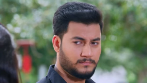 ஆயுதம் சியாமளா 