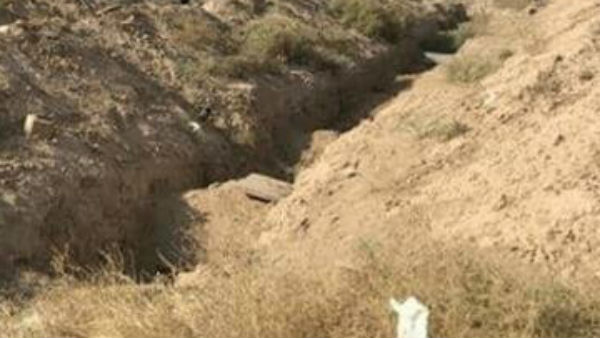 மனித புதைகுழிகள் 