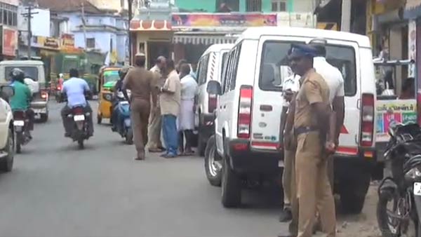 Anti Tasmac shop protest hits Nagercoil