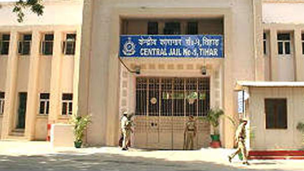 P.Chidambaram will get Z security, separate cell, cot, western toilet etc in Tihar prison 