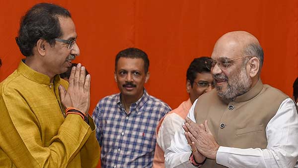 வழிக்கு வந்த சிவசேனா 