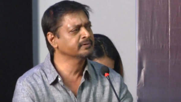 பகல் நிலவு 