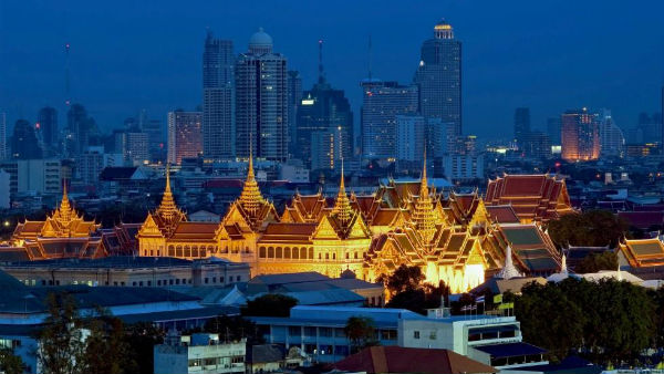 congress mp Rahul Gandhi has gone to Bangkok yesterday 