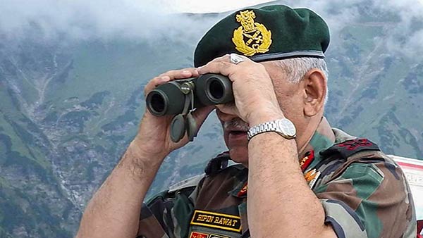 ராணுவ தளபதி பிபின் ராவத் 