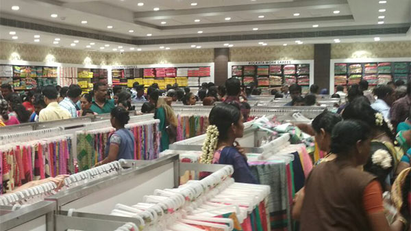 2 வார நாட்களில் ஷாப்பிங் போங்க