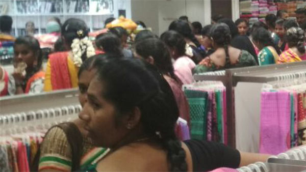 சிலஇடங்களில் வசதி இருக்கு 