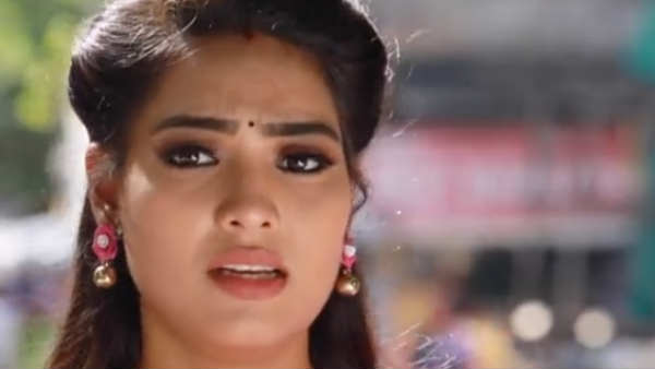 புகழ் அகிலா 